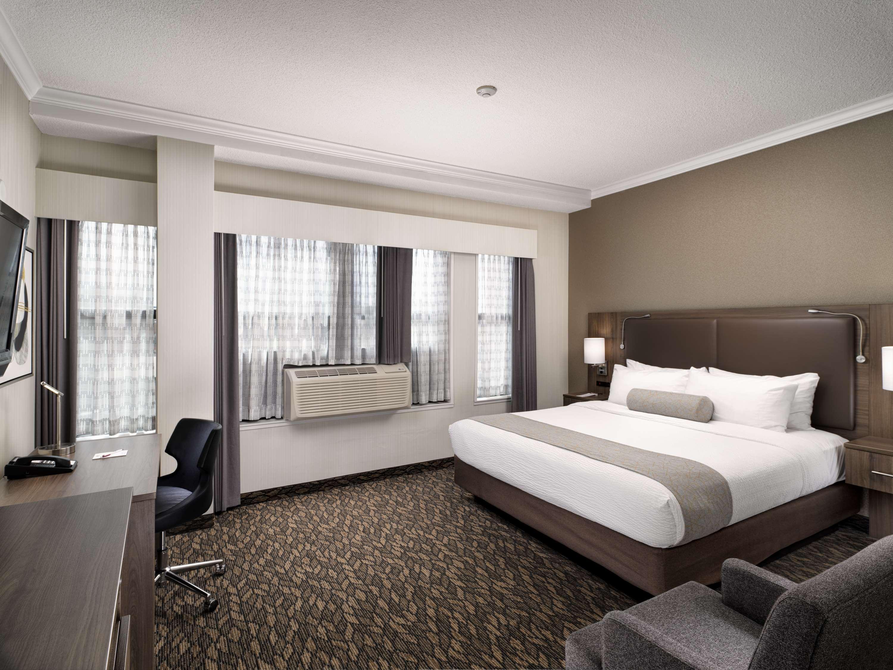 Best Western Plus Carlton Plaza Hotel Βικτώρια Εξωτερικό φωτογραφία