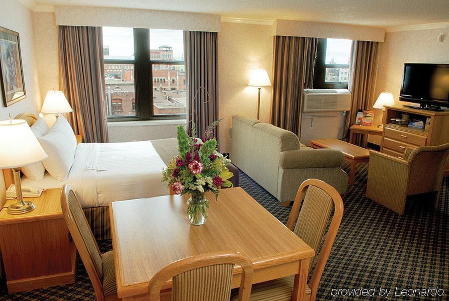 Best Western Plus Carlton Plaza Hotel Βικτώρια Δωμάτιο φωτογραφία