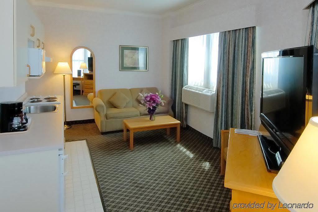 Best Western Plus Carlton Plaza Hotel Βικτώρια Δωμάτιο φωτογραφία