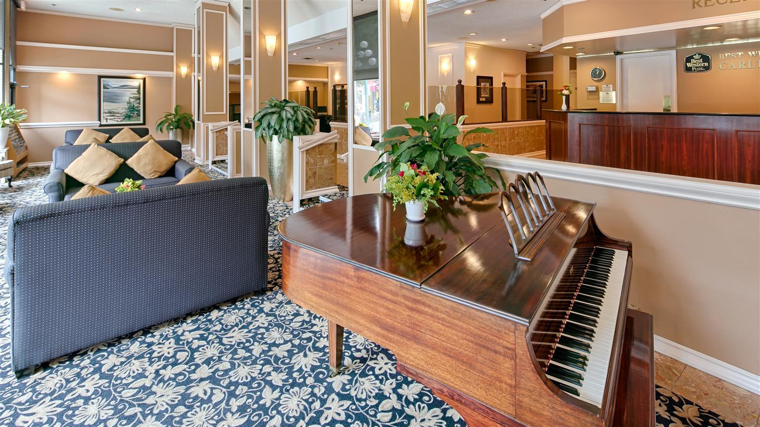 Best Western Plus Carlton Plaza Hotel Βικτώρια Εξωτερικό φωτογραφία